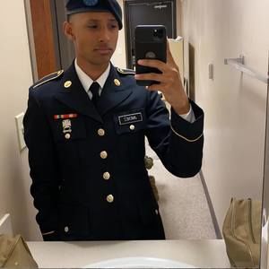 Meet your Posher, Edwin